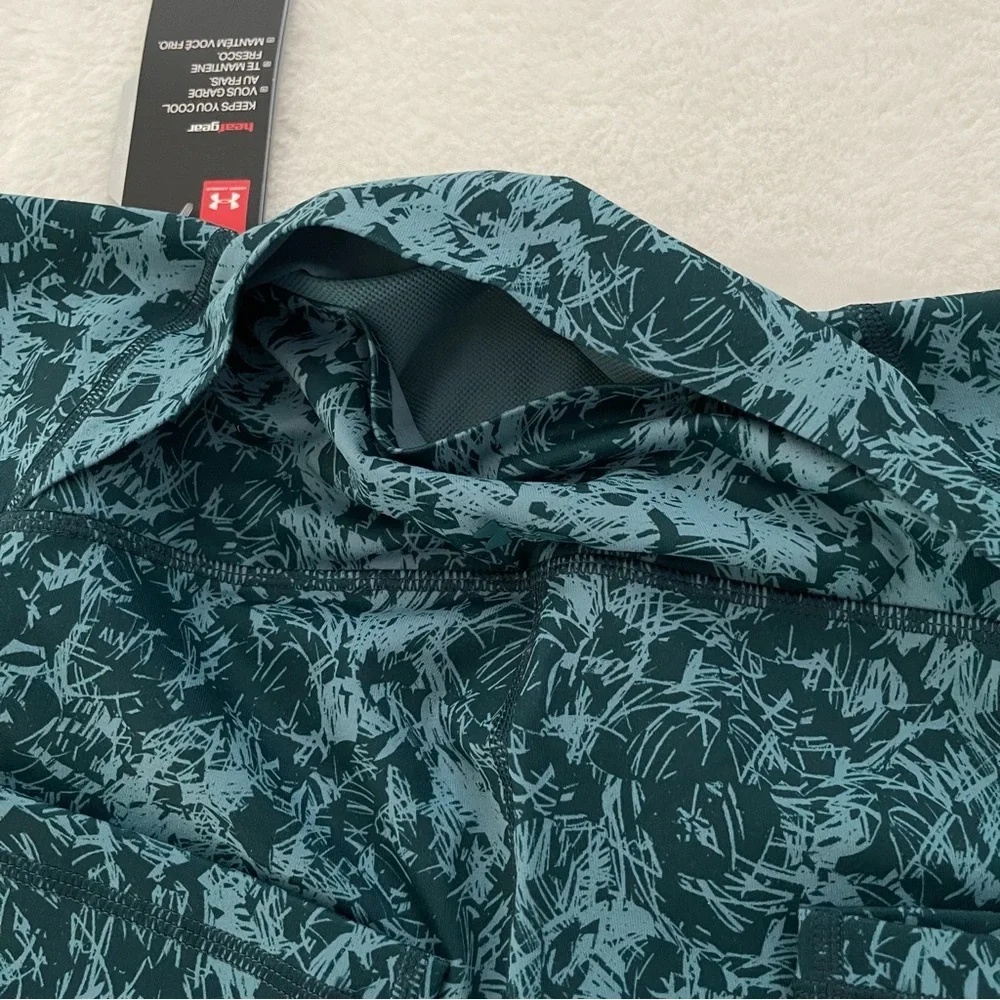 Under Armour Teal Patterned Capris - Picture 6 of 8